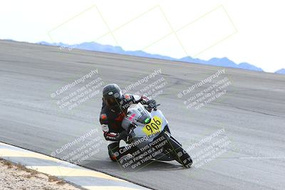 media/Feb-27-2022-CVMA (Sun) [[a3977b6969]]/Race 6 500 Supersport-350 Supersport (Holeshot)/